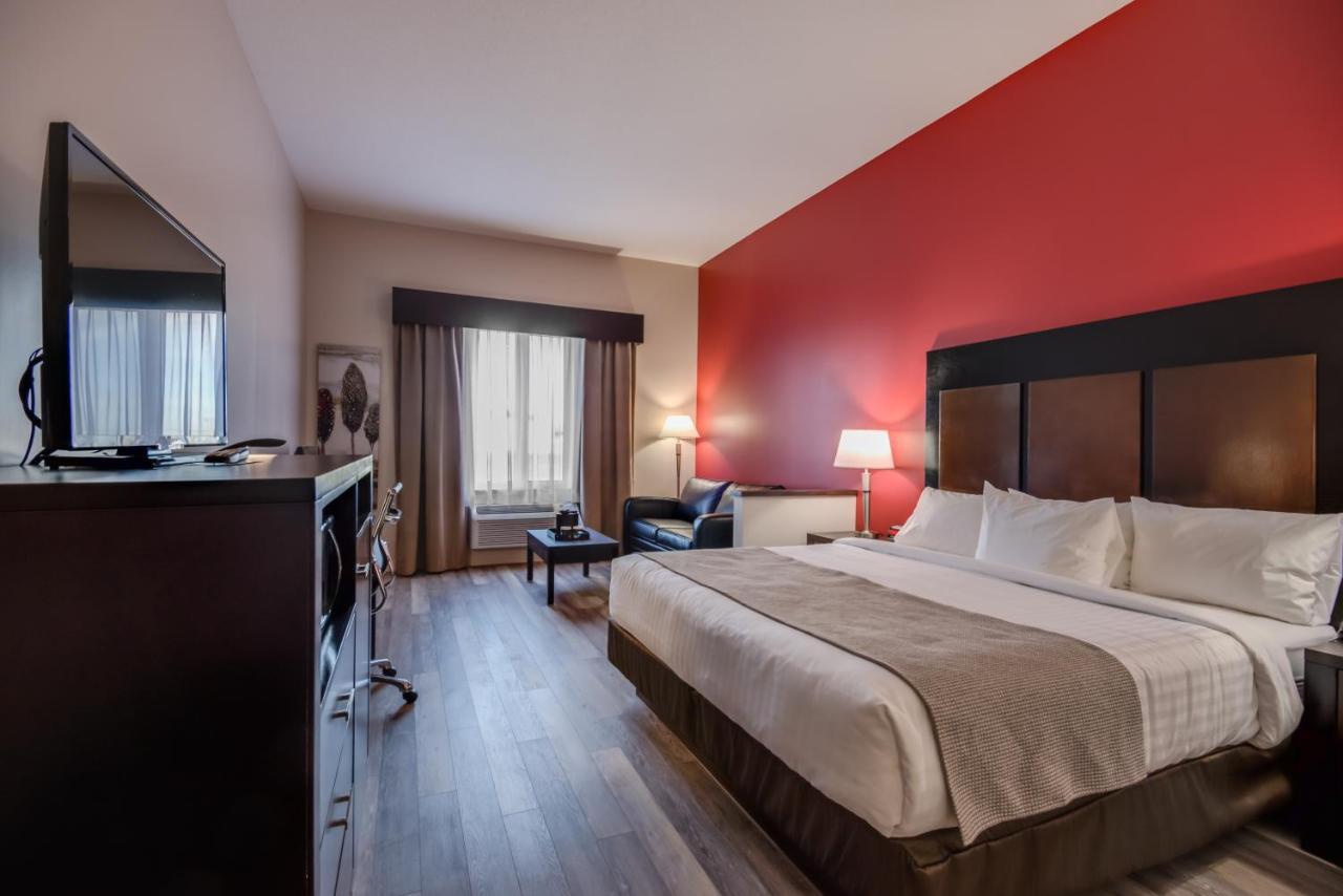 Econo Lodge Inn & Suites Saint Apollinaire 外观 照片